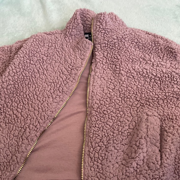 Blush and gold Sherpa jacket Size Medium - Picture 4 of 5
